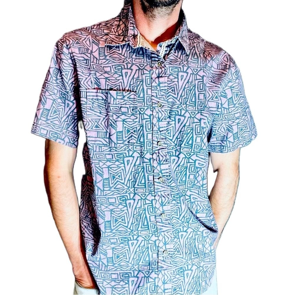 Purple geometric pattern Premium Casual Button Down Shirt